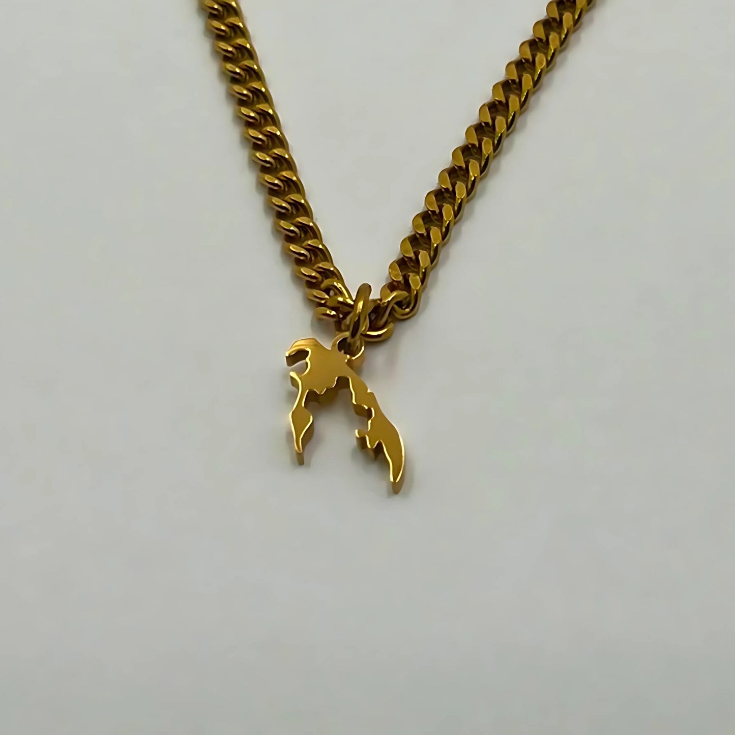 XS Eelam