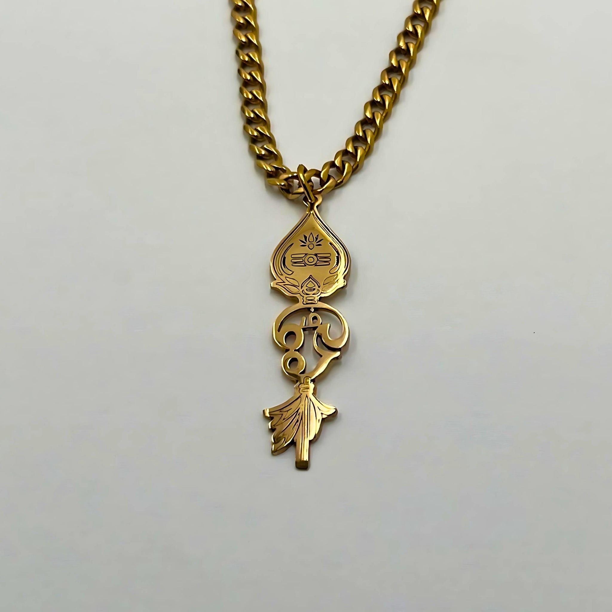 Om V