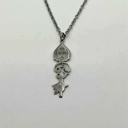 Om V